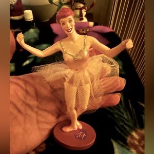2004 Hallmark Keepske Orn "The Ballet" I Love Lucy - like new - no box